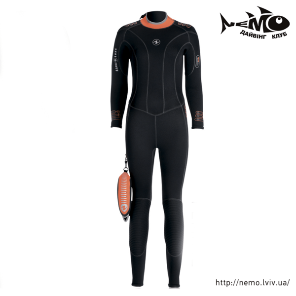aqualung dive lady