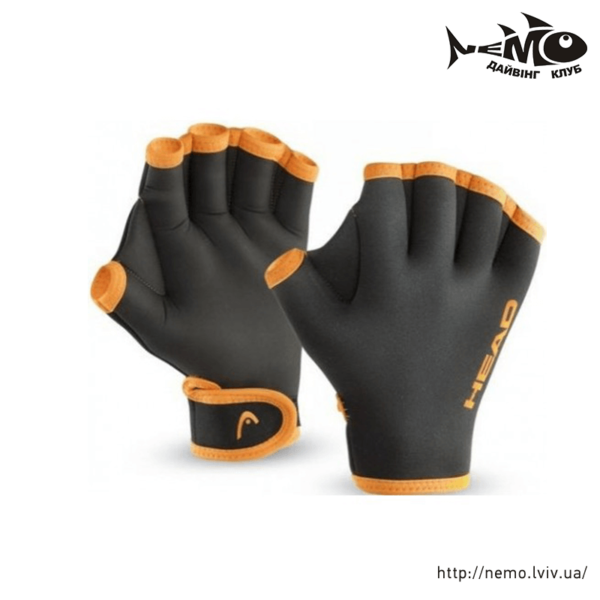 Head gloves pool