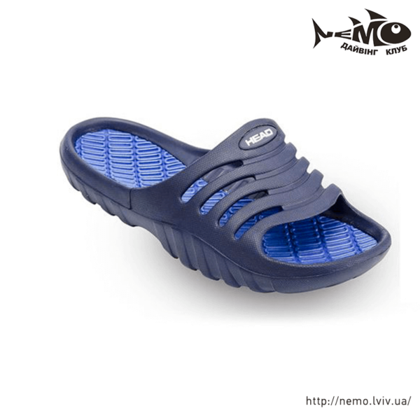 head gill woman blue